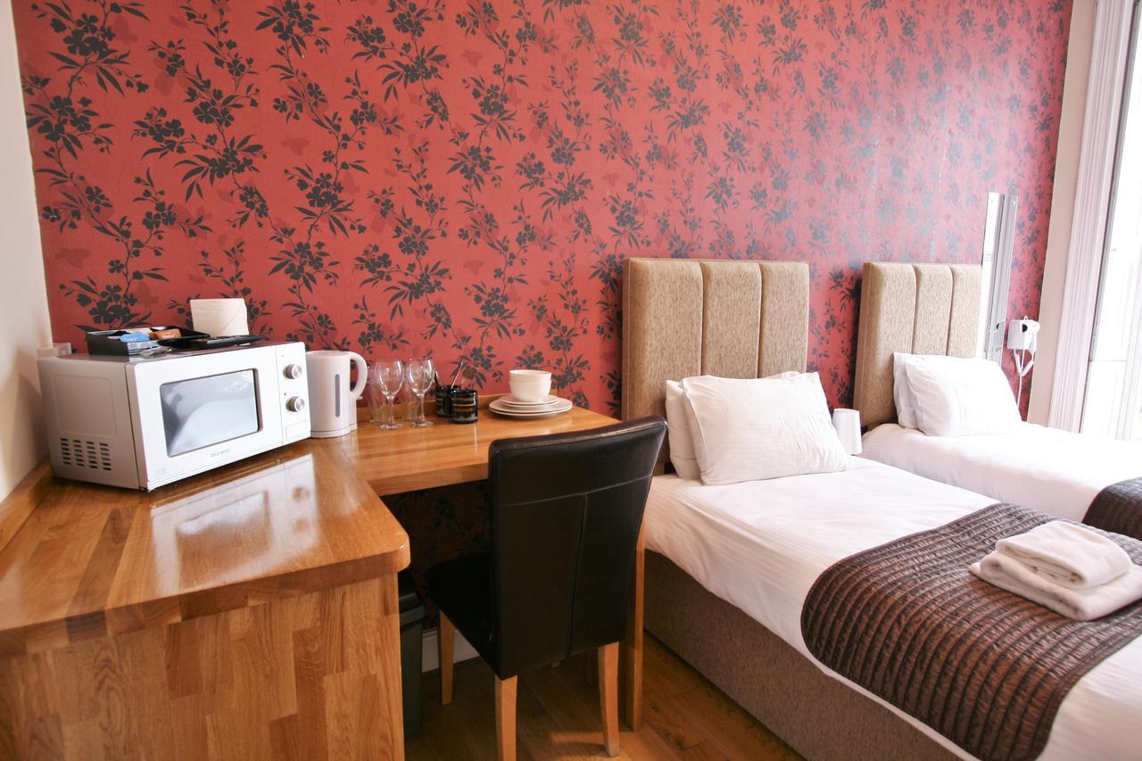 Central Studios Gloucester Place By Roomsbooked 切尔滕纳姆 外观 照片