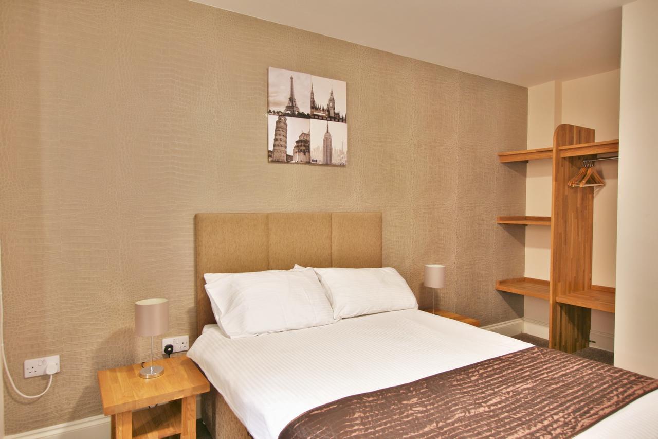 Central Studios Gloucester Place By Roomsbooked 切尔滕纳姆 外观 照片